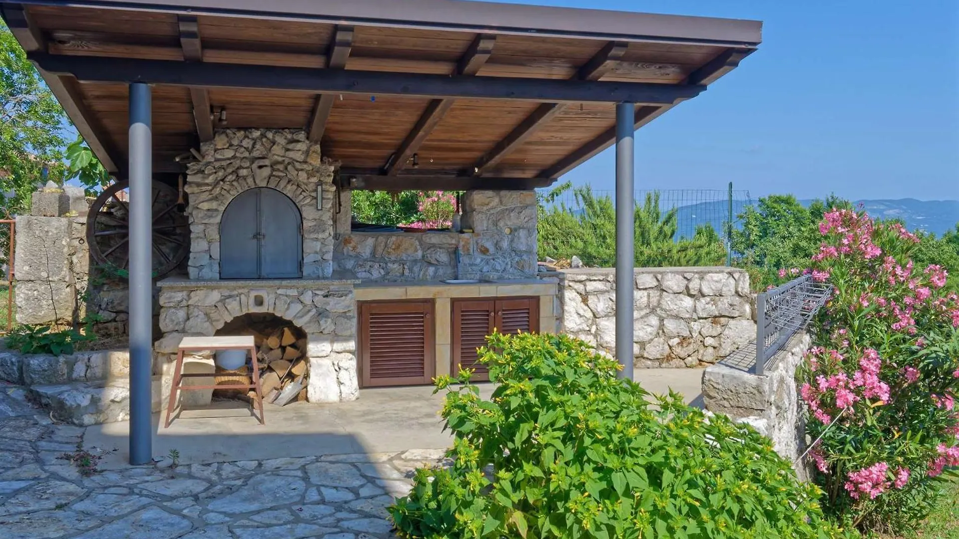 Casa Bonetta By Rent Istria Feriehus Zagorje
